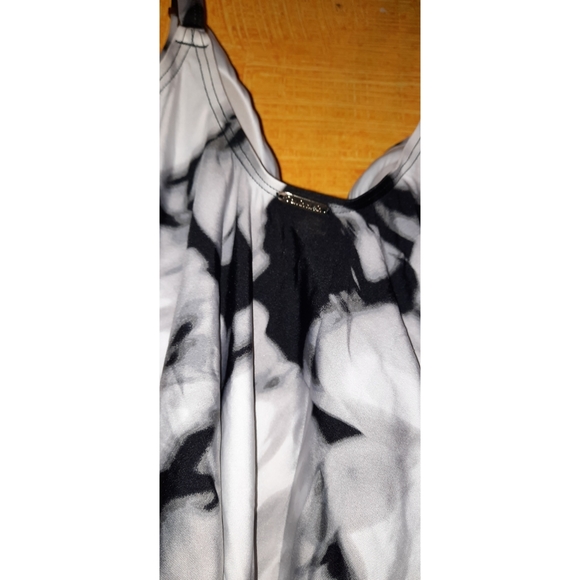 CALVIN KLEIN FLORAL ONE PIECE SWIMSUIT - Picture 4 of 9